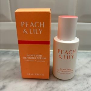 Peach & Lily glass skin Refining
New in box